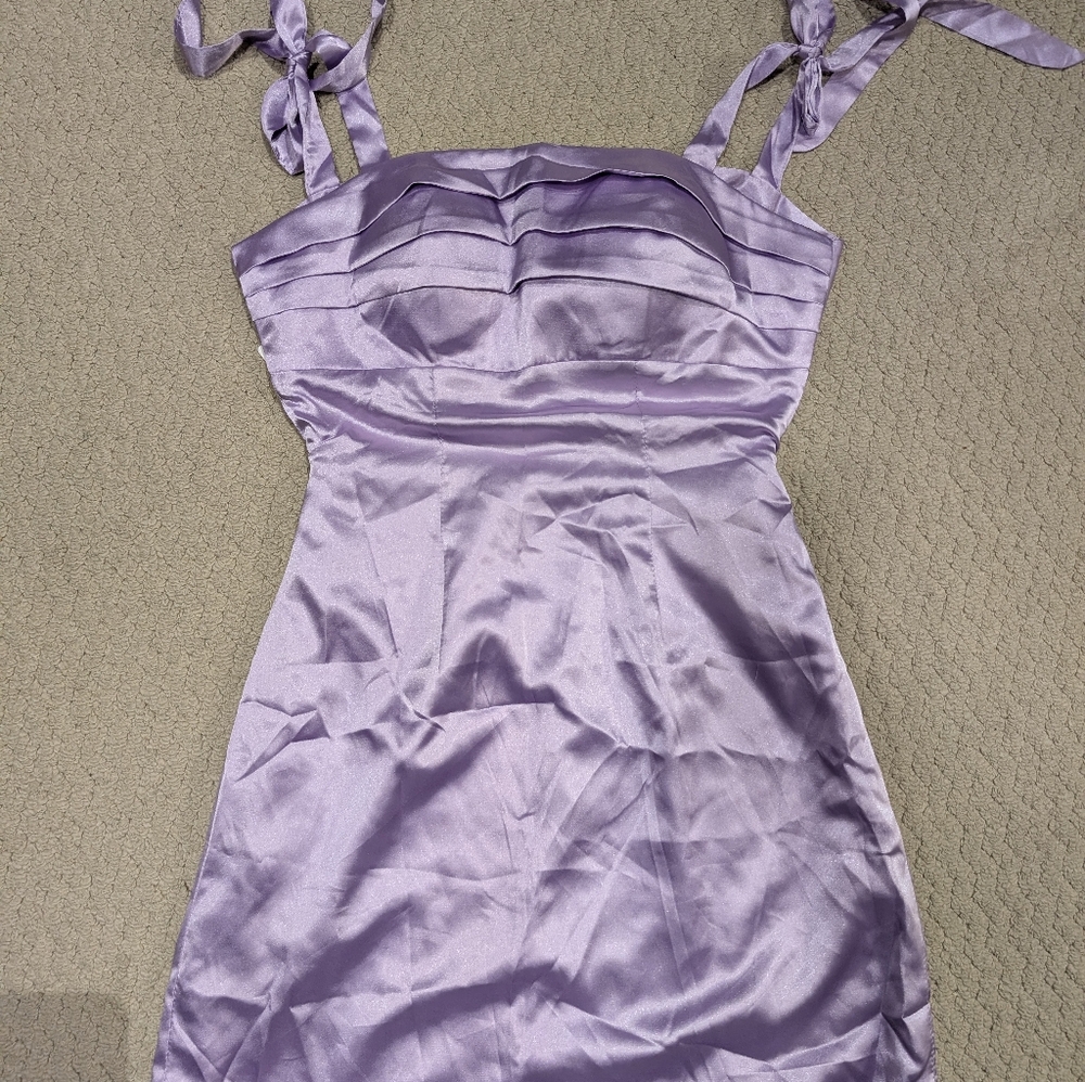 Wear Your Love Lilac Purple Satin Dress NWT Women's Size 2 - Picture 2 of 3
